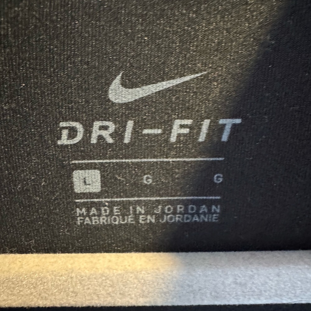 Nike Black Dri-Fit Apparel 3/4 zip - Picture 4 of 4